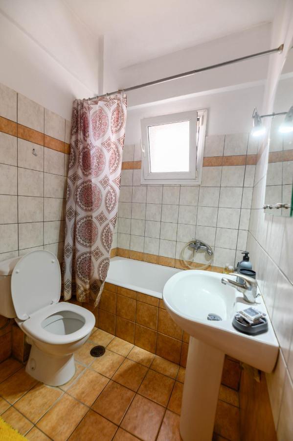 Central Apartments 1 With Parking Larissa Ngoại thất bức ảnh